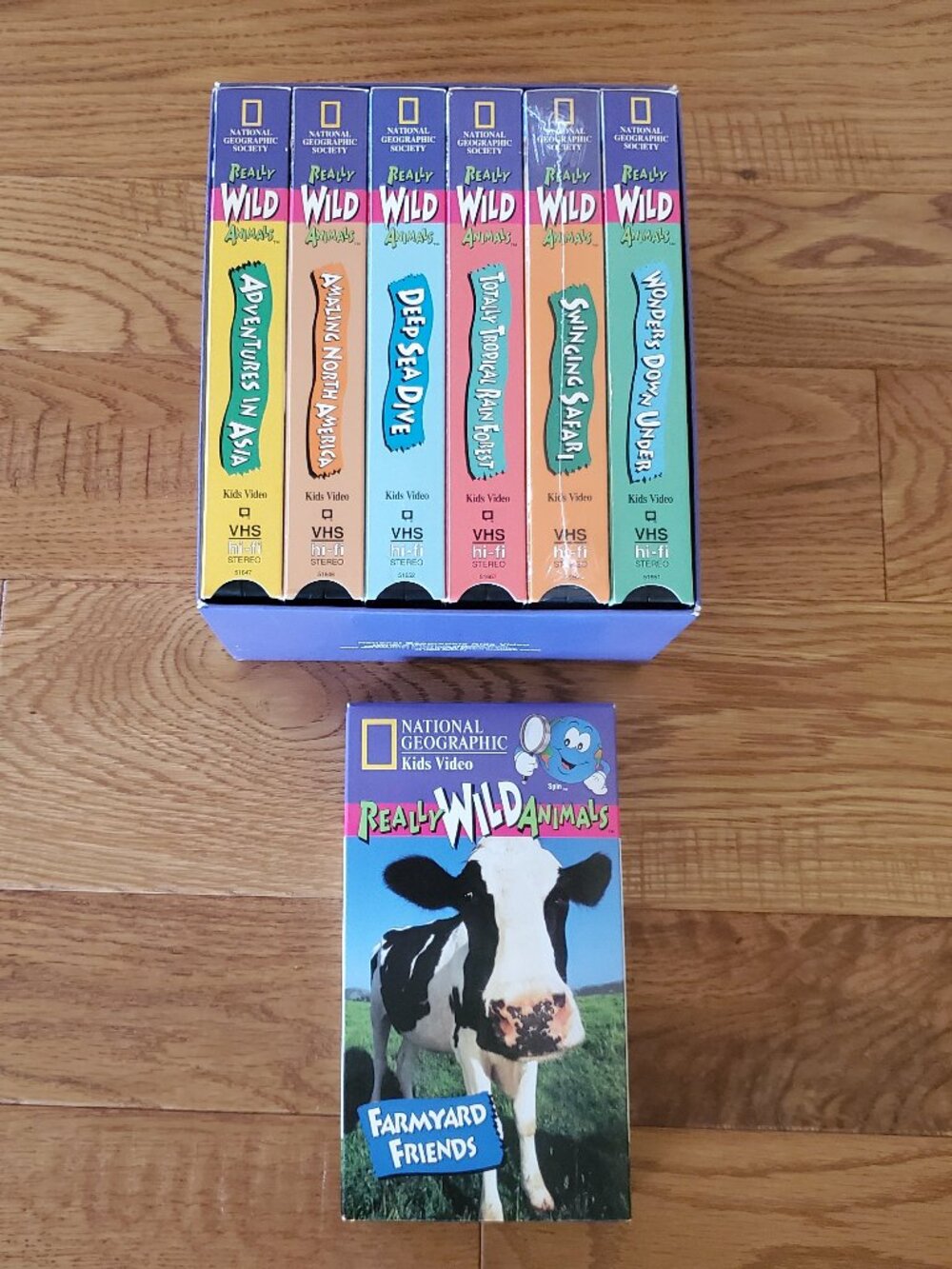 Set of 7 Really Wild Animals VHS Tapes National Geographic Kids Videos